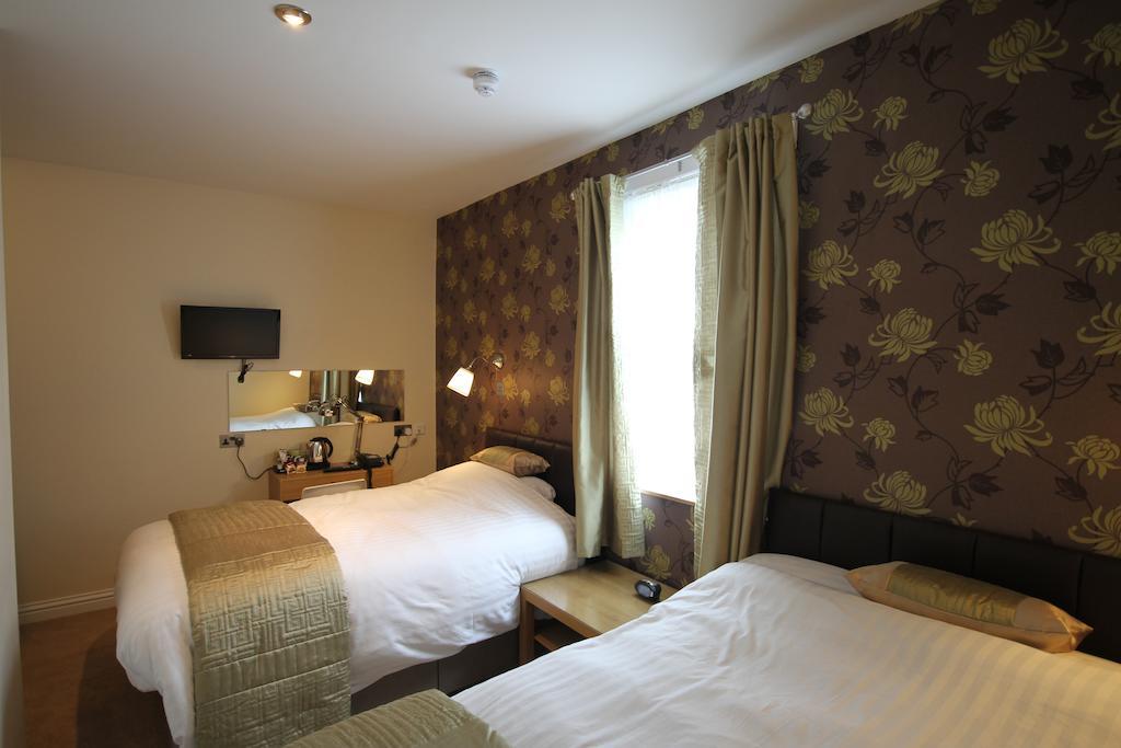 The Lion Hotel Blaenavon Zimmer foto